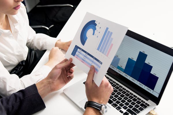 Navigating Franchise Finance Fees in UK